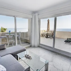 bil-bil-cg-benal-beach-apartment.es-andalucia.com/